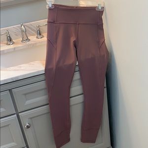 Lululemon leggings